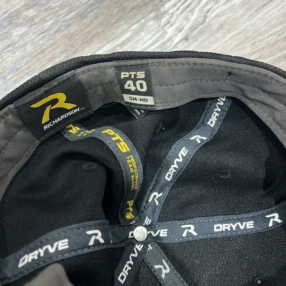 Mens Pittsburgh Pirates Baseball Cap Richardson PTS 40 - Picture 7 of 9